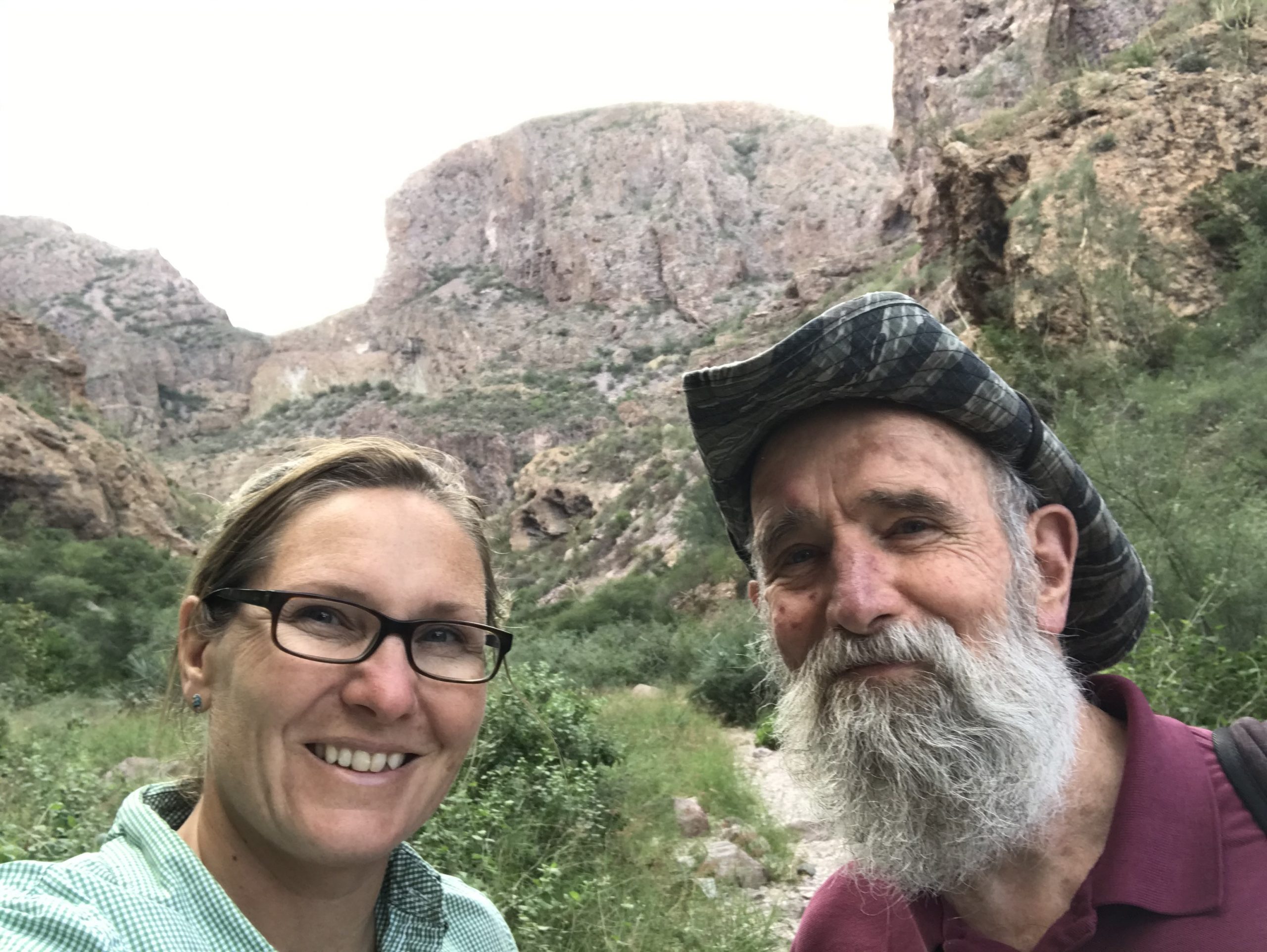 Image of Sula Vanderplank with her father.